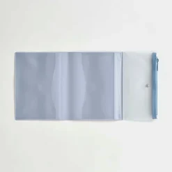Daigo | Funda Estuche de Plástico Isshoni A6 Blue