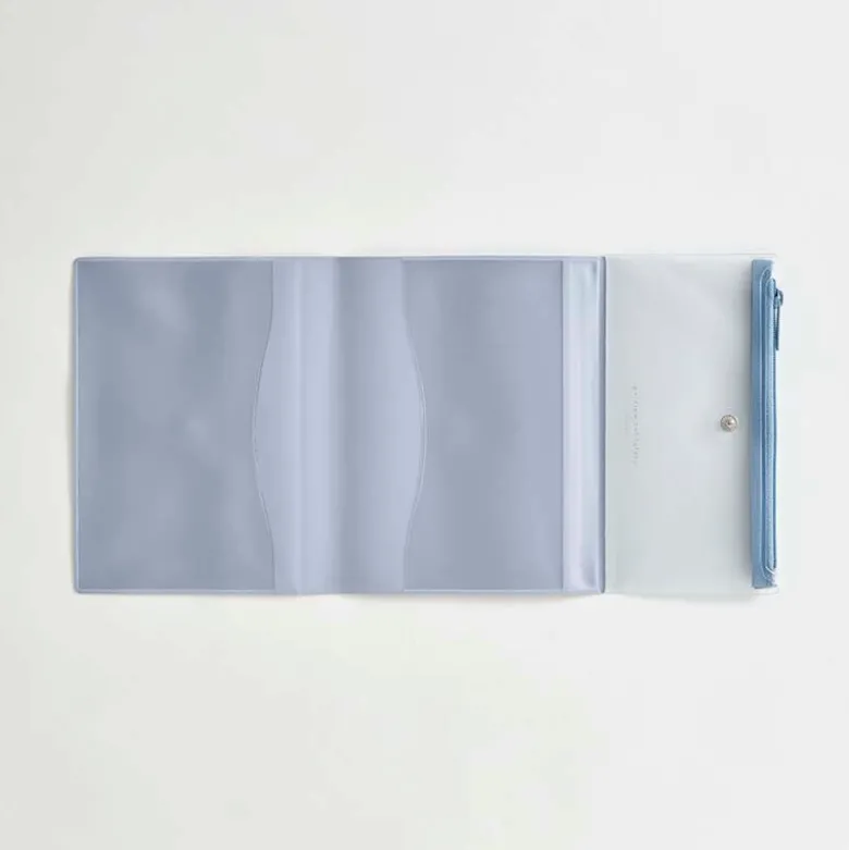 Daigo | Funda Estuche de Plástico Isshoni A6 Blue