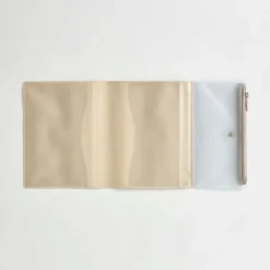 Daigo | Funda Estuche de Plástico Isshoni A6 Beige
