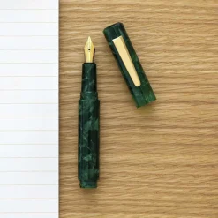 Hightide | Pluma Estilográfica Marbled Attaché Green (F)