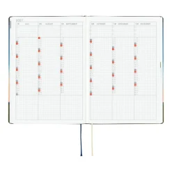 Hobonichi | Agenda Hobonichi HON A5 Hiroko Kubota: String Telephone Until the Moon is Full 2027