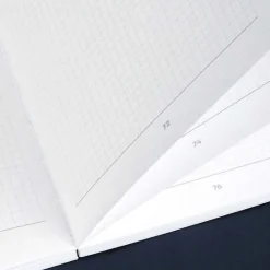 Iconic | Cuaderno Solitude B6 Navy (Cuadros)