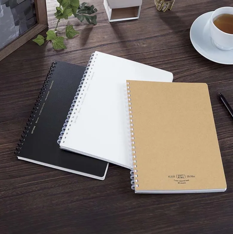 Kokuyo | Cuaderno Soft Ring A5 Natural Beige (Rayas)