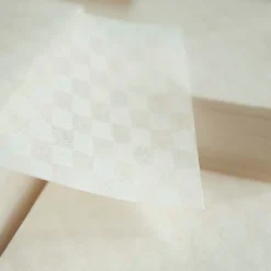 MU Lifestyle | Papeles Decorativos Natural Paper 02 Checkered Pattern
